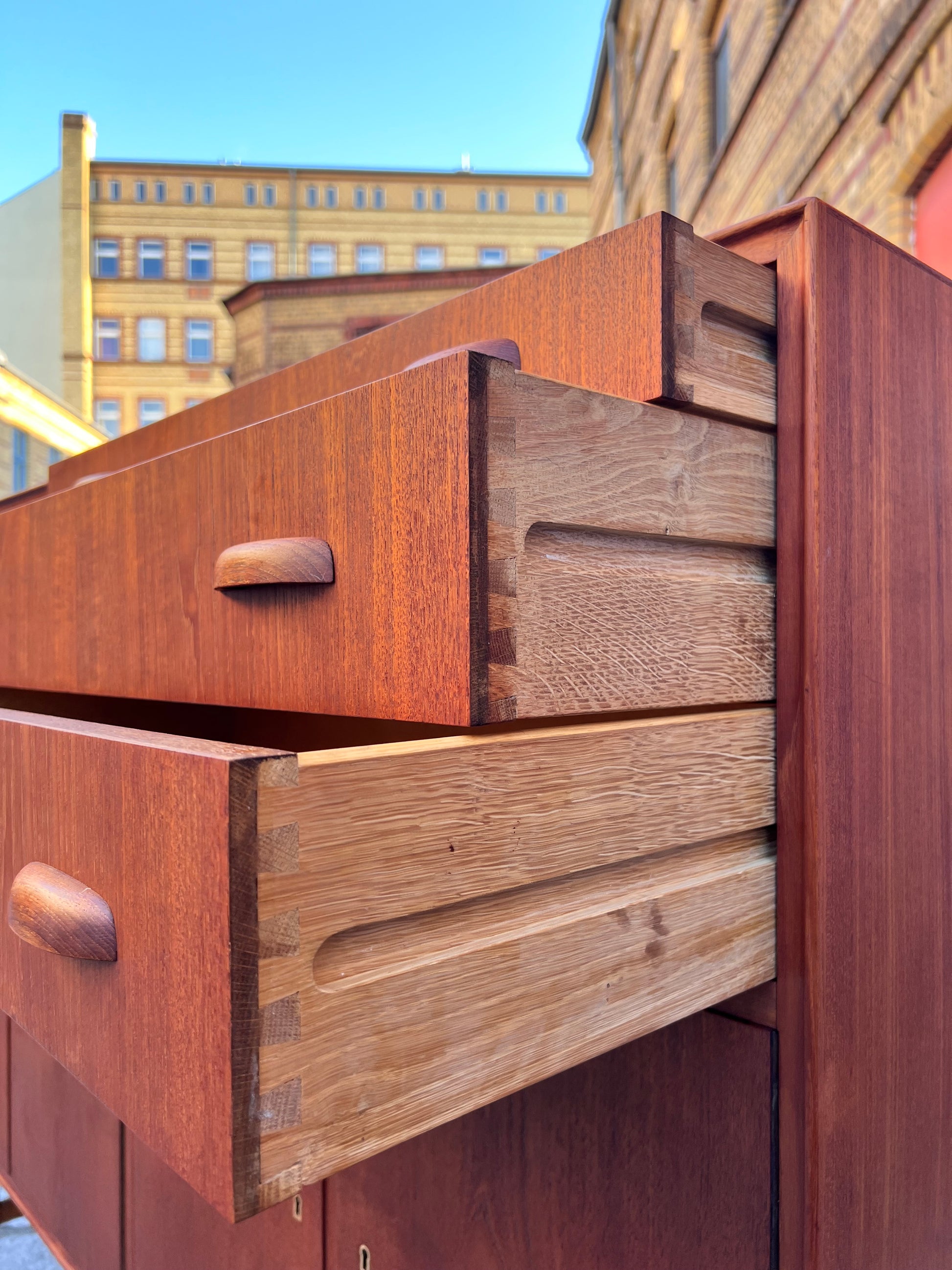 Highboard Teak aus Dänemark