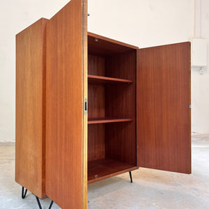 Schrank Teak von IDEE Möbel