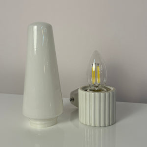 Wandlampe Modell 6020 weiß von Sigvard Bernadotte für Ifö