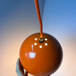 Kugellampe neu lackiert orange aus Dänemark