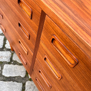 Doppelkommode Nussbaum von Carlo Jensen für Poul Hundevad