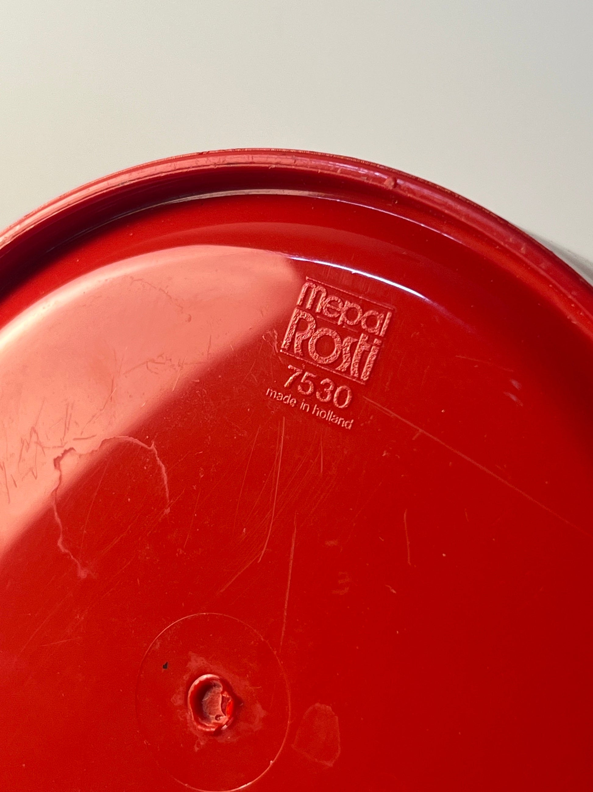 Kanne Typ 7530 rot von Mepal Rosti