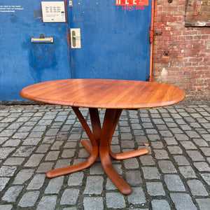 Ovaler ausziehbarer Esstisch Teak von Snedkergaarden