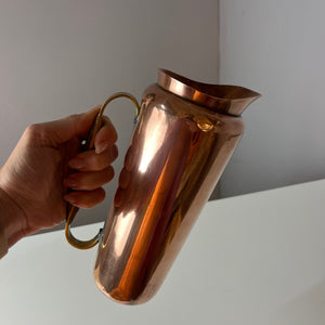 Krug Kupfer mit Holzgriff