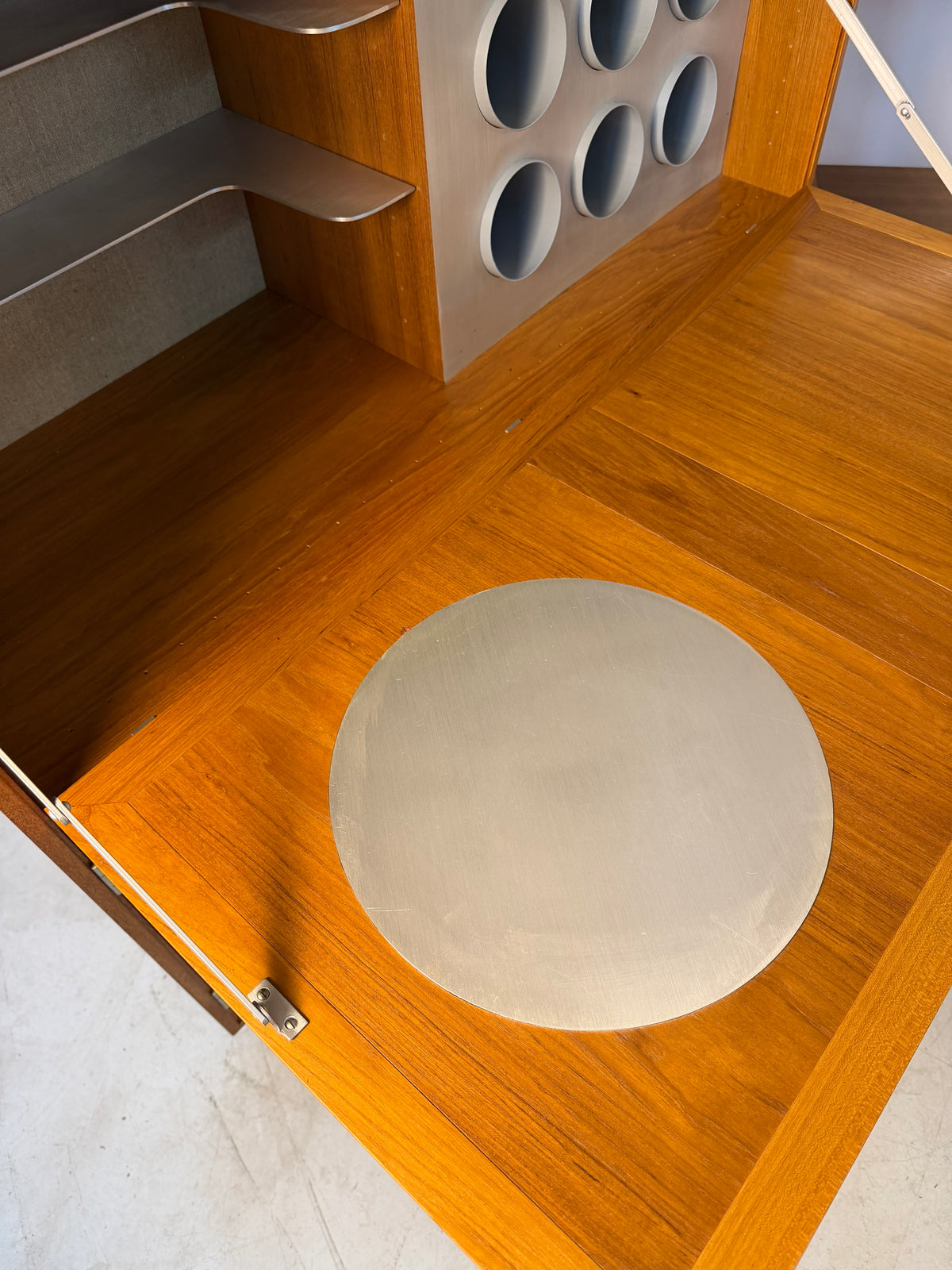 Barschrank Eiche von Rud Thygesen & Johnny Sørensen für HG Furniture