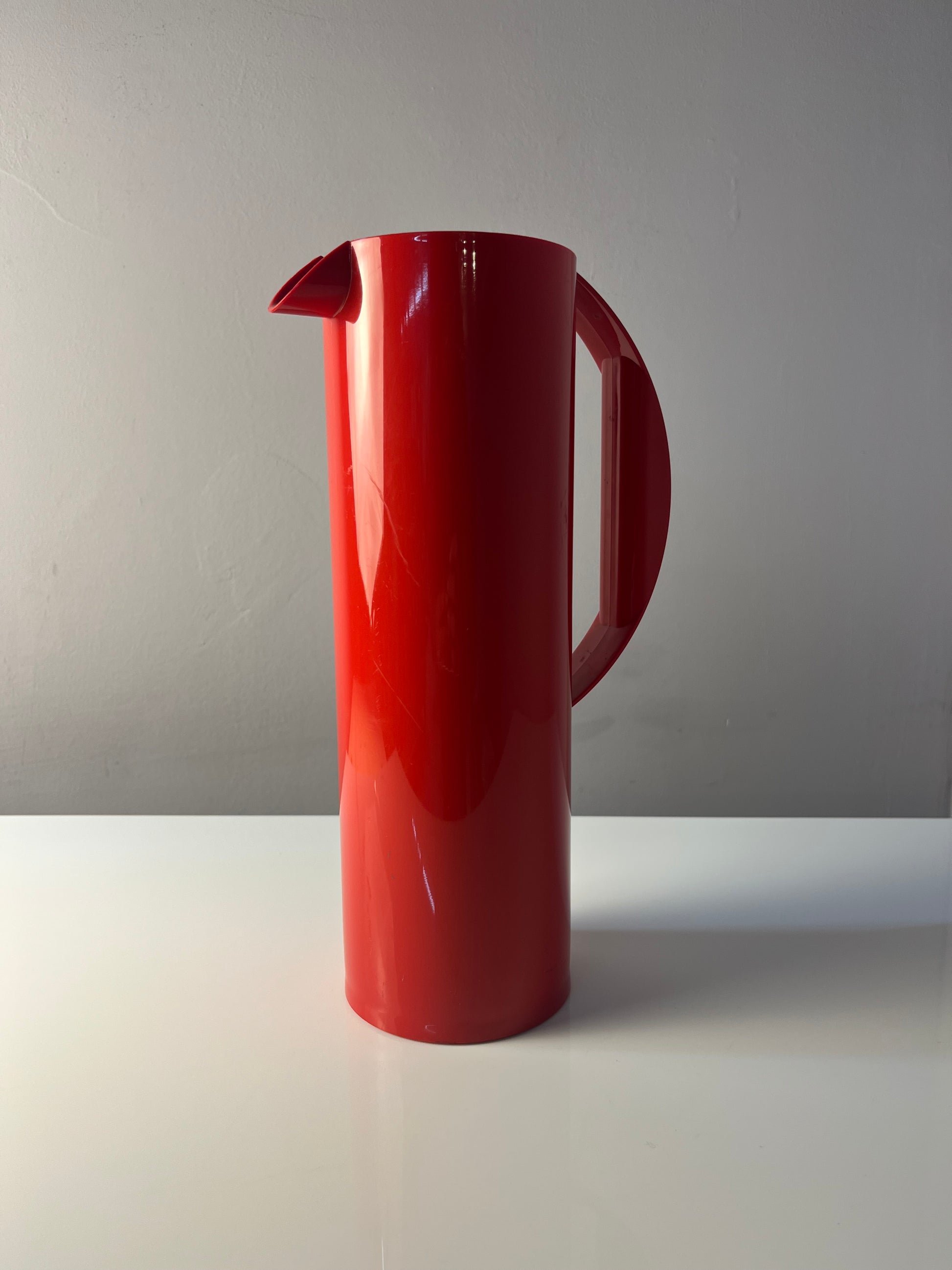 Kanne Typ 7530 rot von Mepal Rosti
