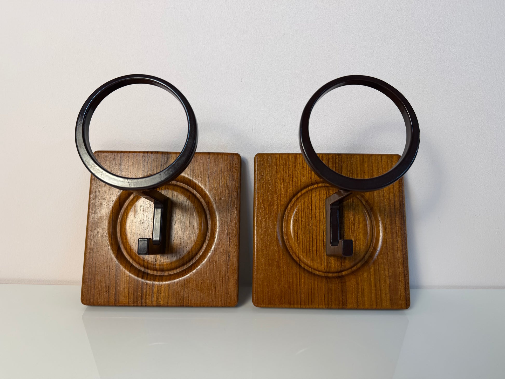 Set: Wandhaken Garderobe Teak von Sudbrock