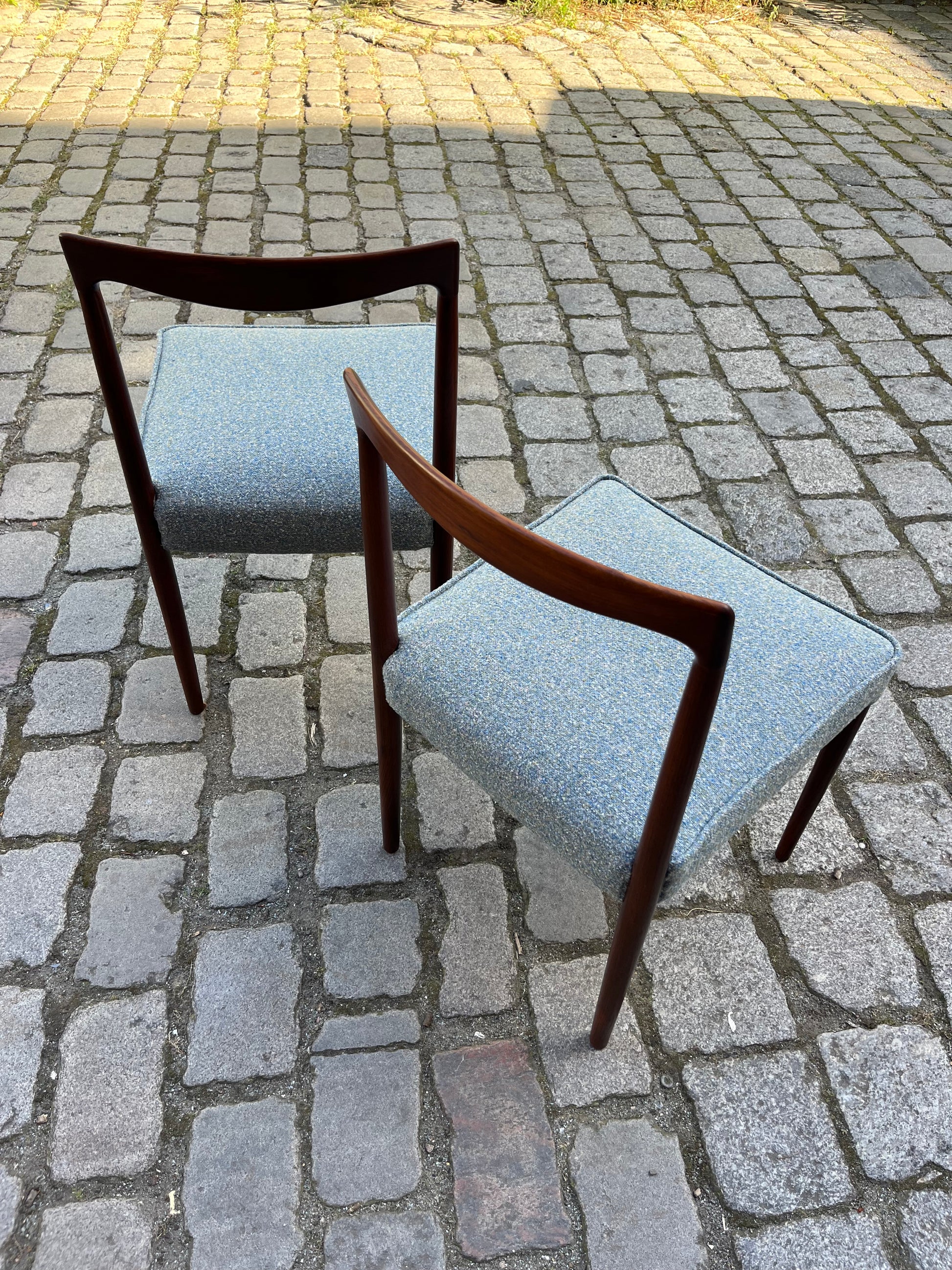 Set: 2x Polsterstuhl blau Palisander