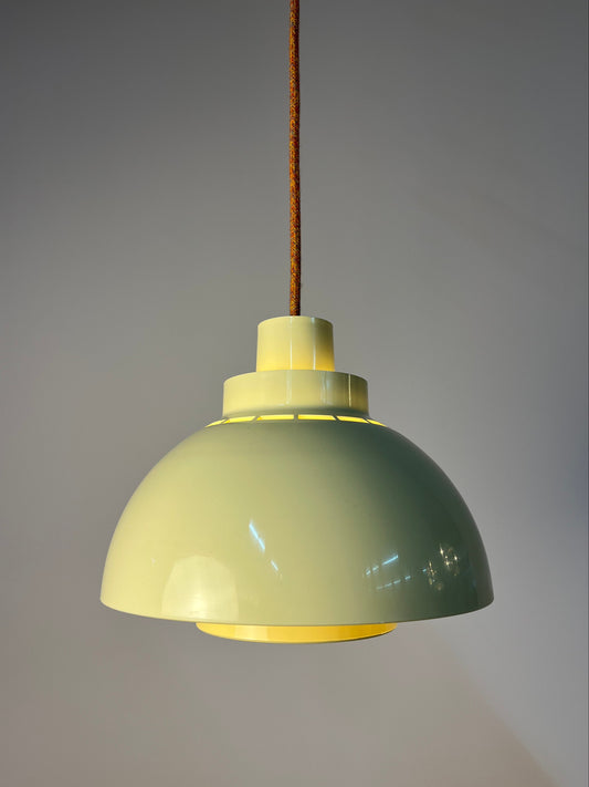 Hängelampen Minisol creme von K. Kewo für Nordisk Solar