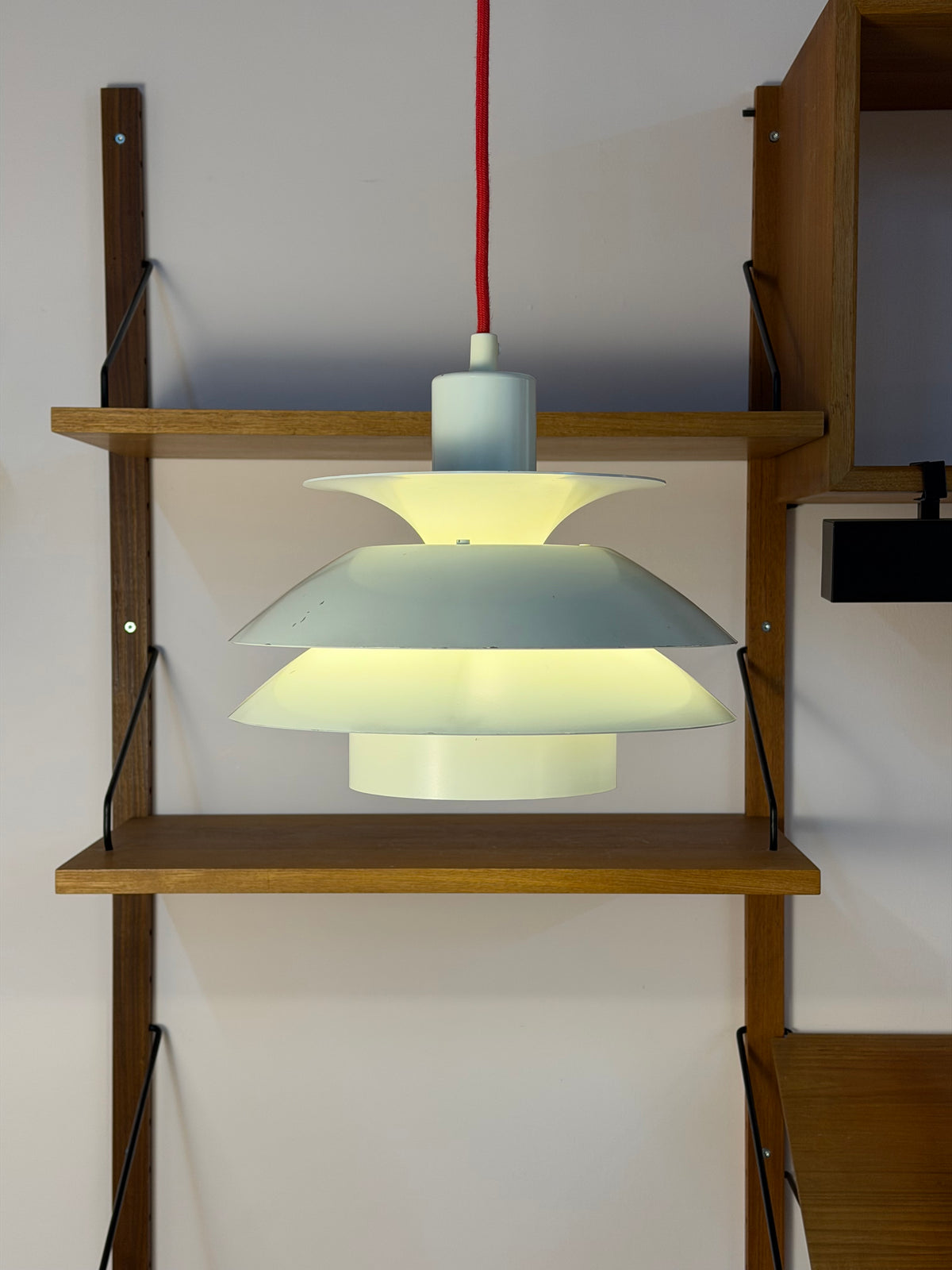 Lamellenlampe weiß aus Dänemark