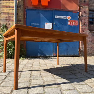 Ausziehbarer Esstisch Teak von Henning Kjærnulf
