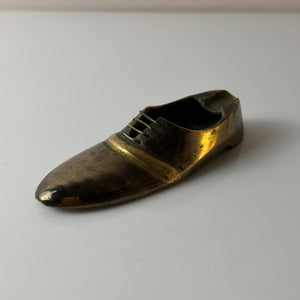 Hand-Aschenbecher Schuh Messing