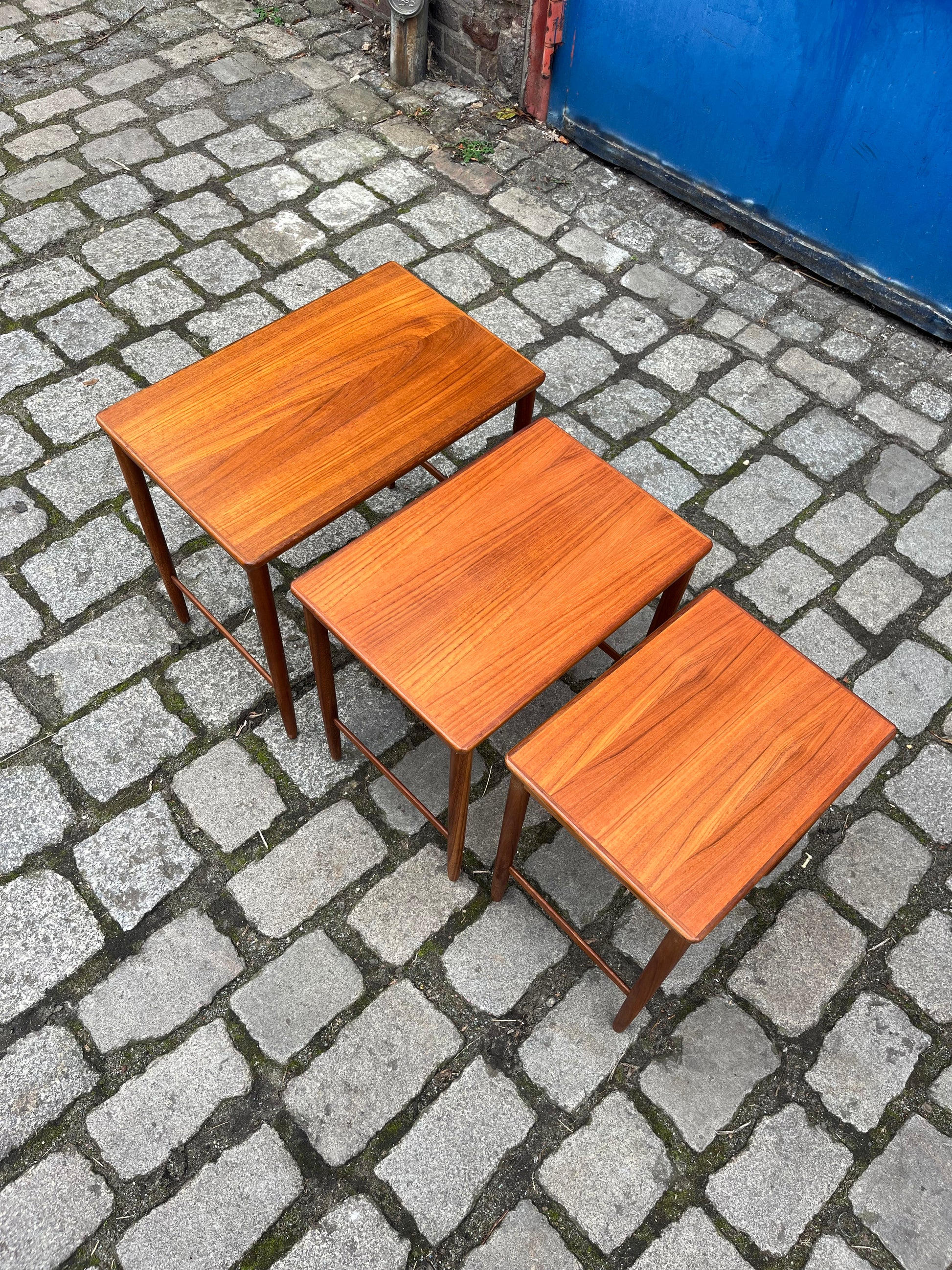 Satztische Teak von Opal Kleinmöbel