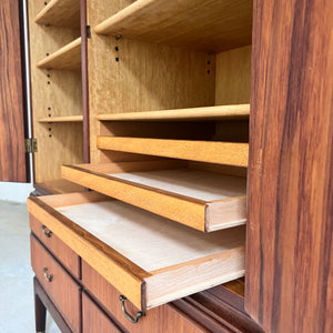 Büroschrank Teak mit Schloss aus Dänemark