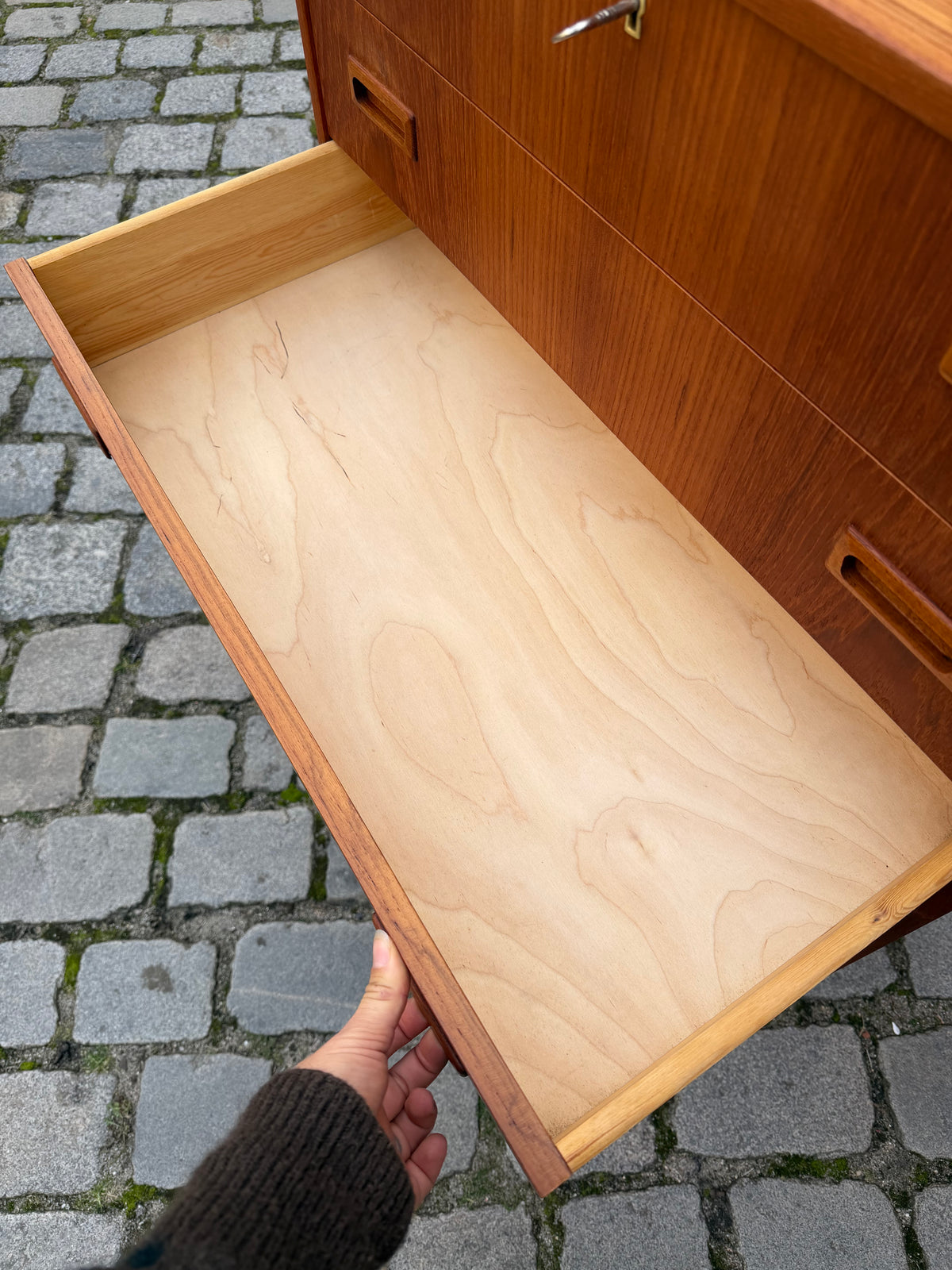 Kommode Teak mit Schloss aus Dänemark