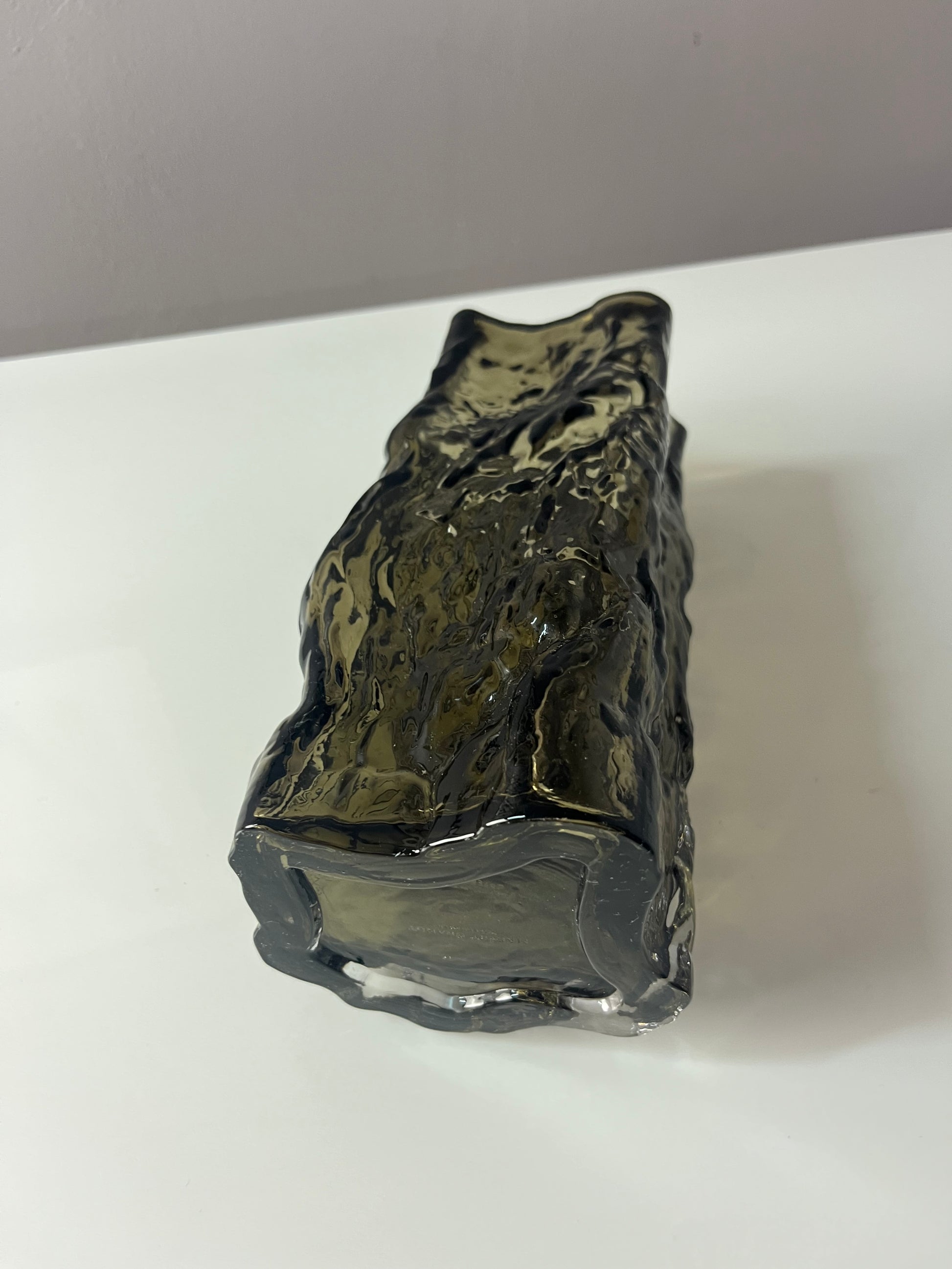 Bark Vase grau Glas von Margit Brandt