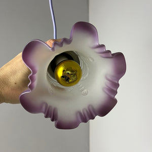 Hängelampe Blume lila Glas Messing