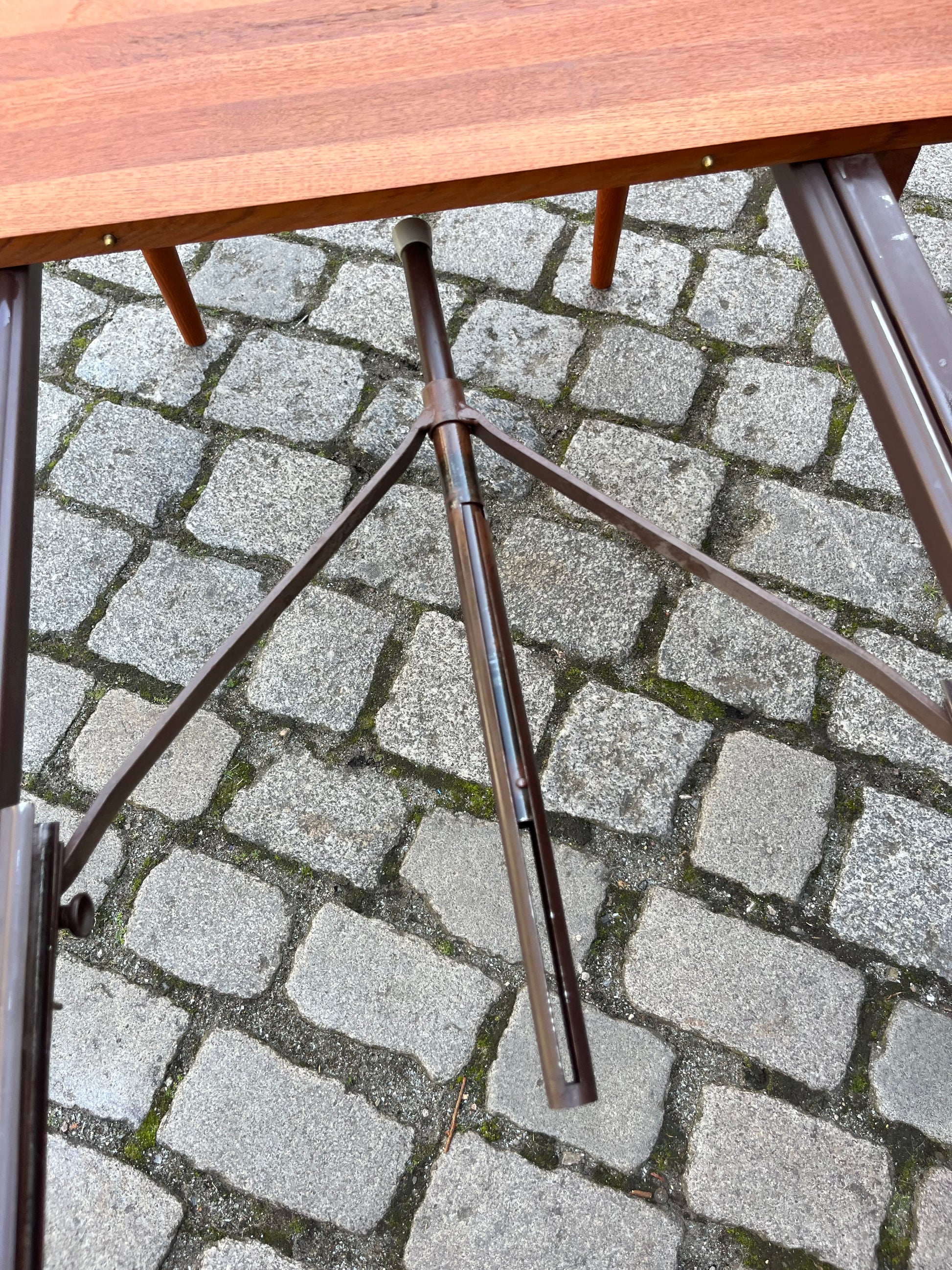 Esstisch Teak ausziehbar von CJ Rosengaard