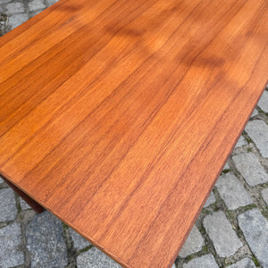 Kleiner, ausziehbarer Esstisch Teak aus Dänemark