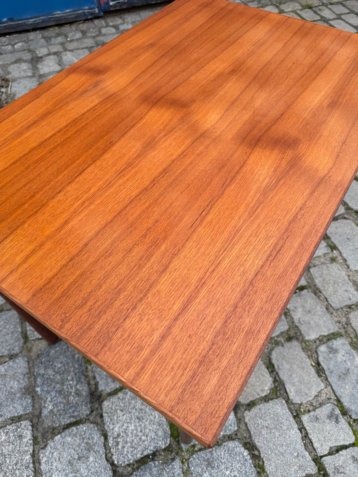 Kleiner, ausziehbarer Esstisch Teak aus Dänemark