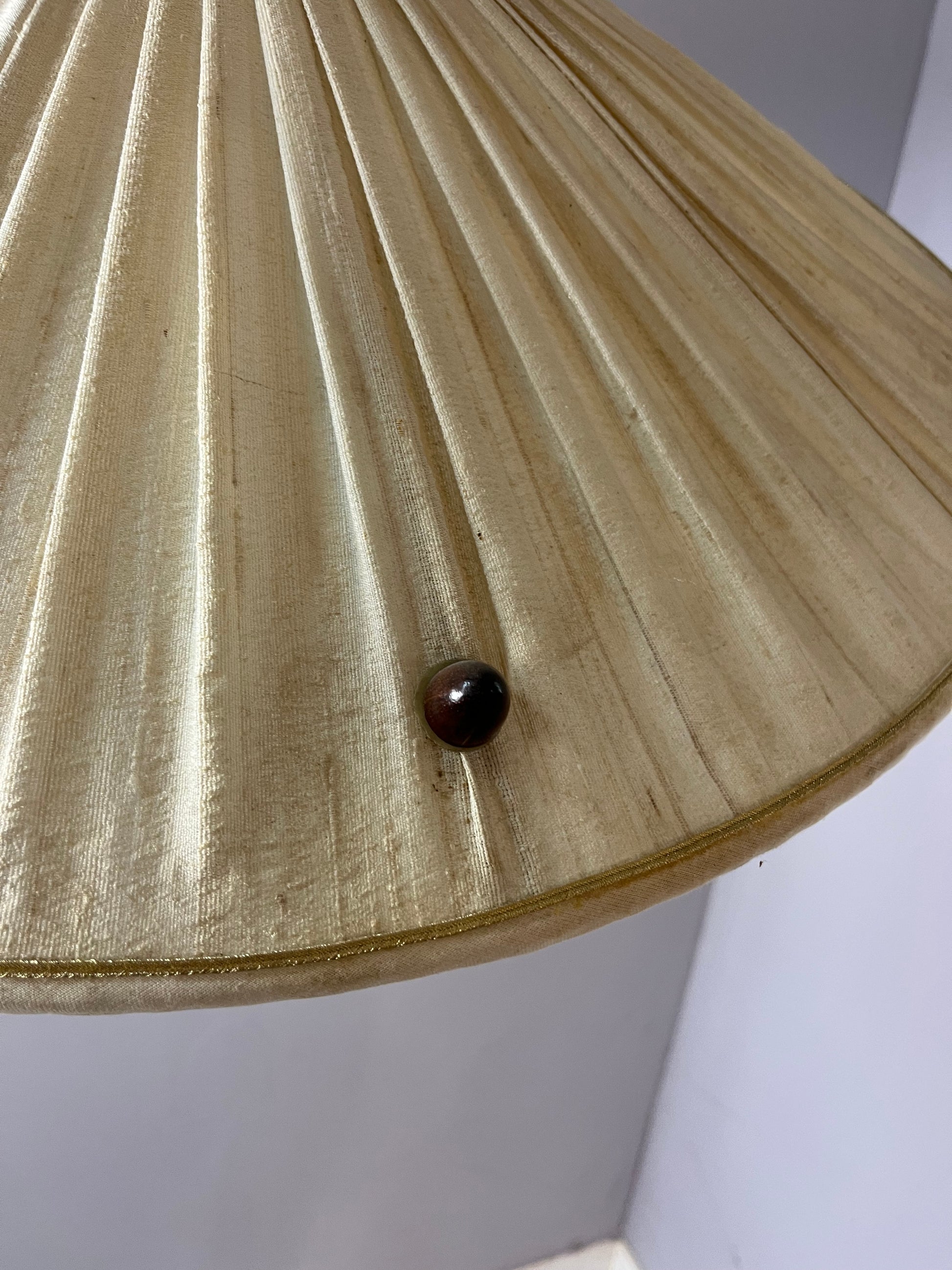 Hängelampe beige braun Teak von Temde