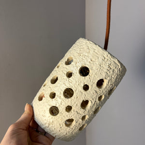 Hängelampe beige Keramik mit Glaseinsatz