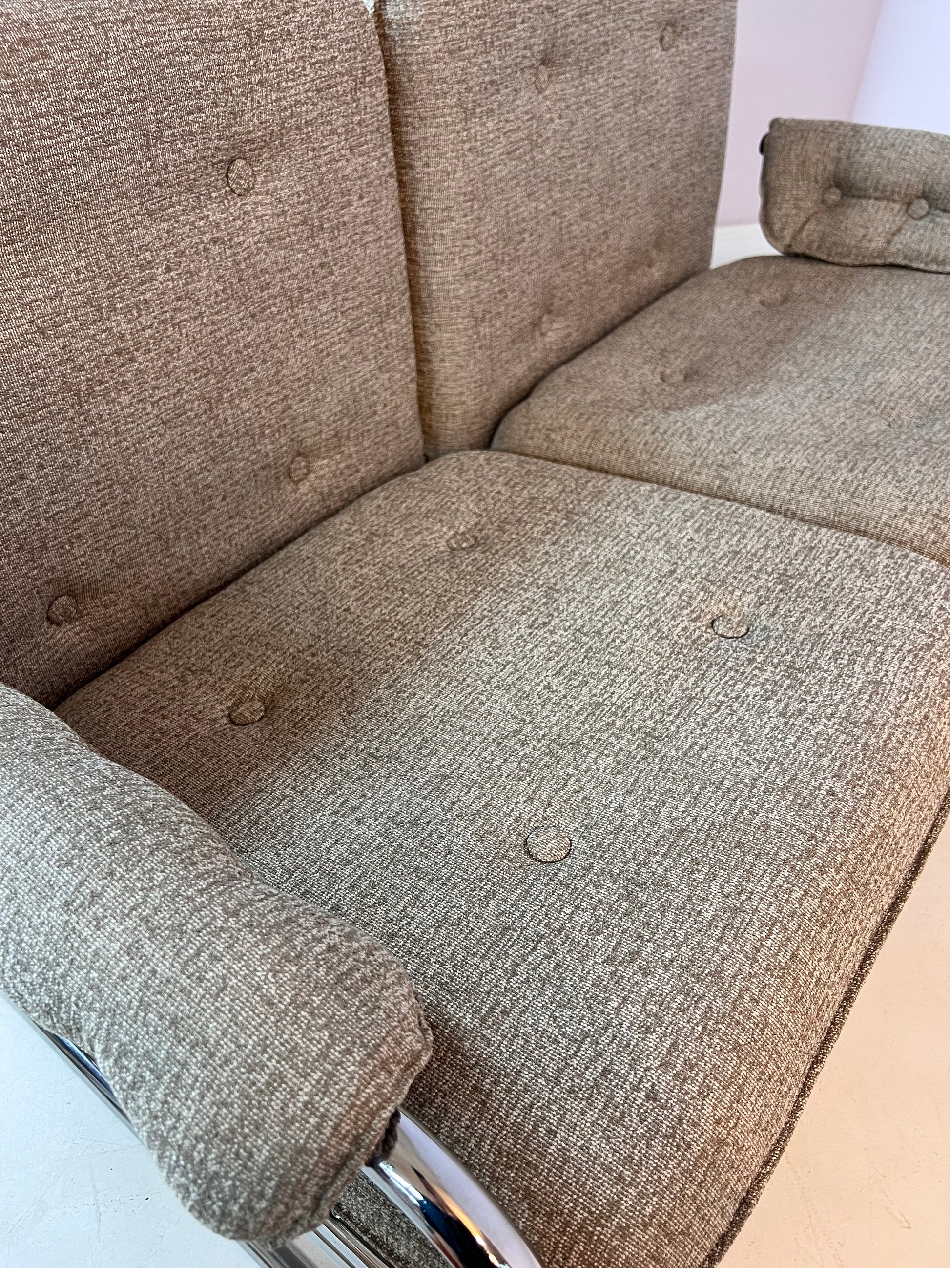 Zweisitzer Sofa Halina von Hellerau