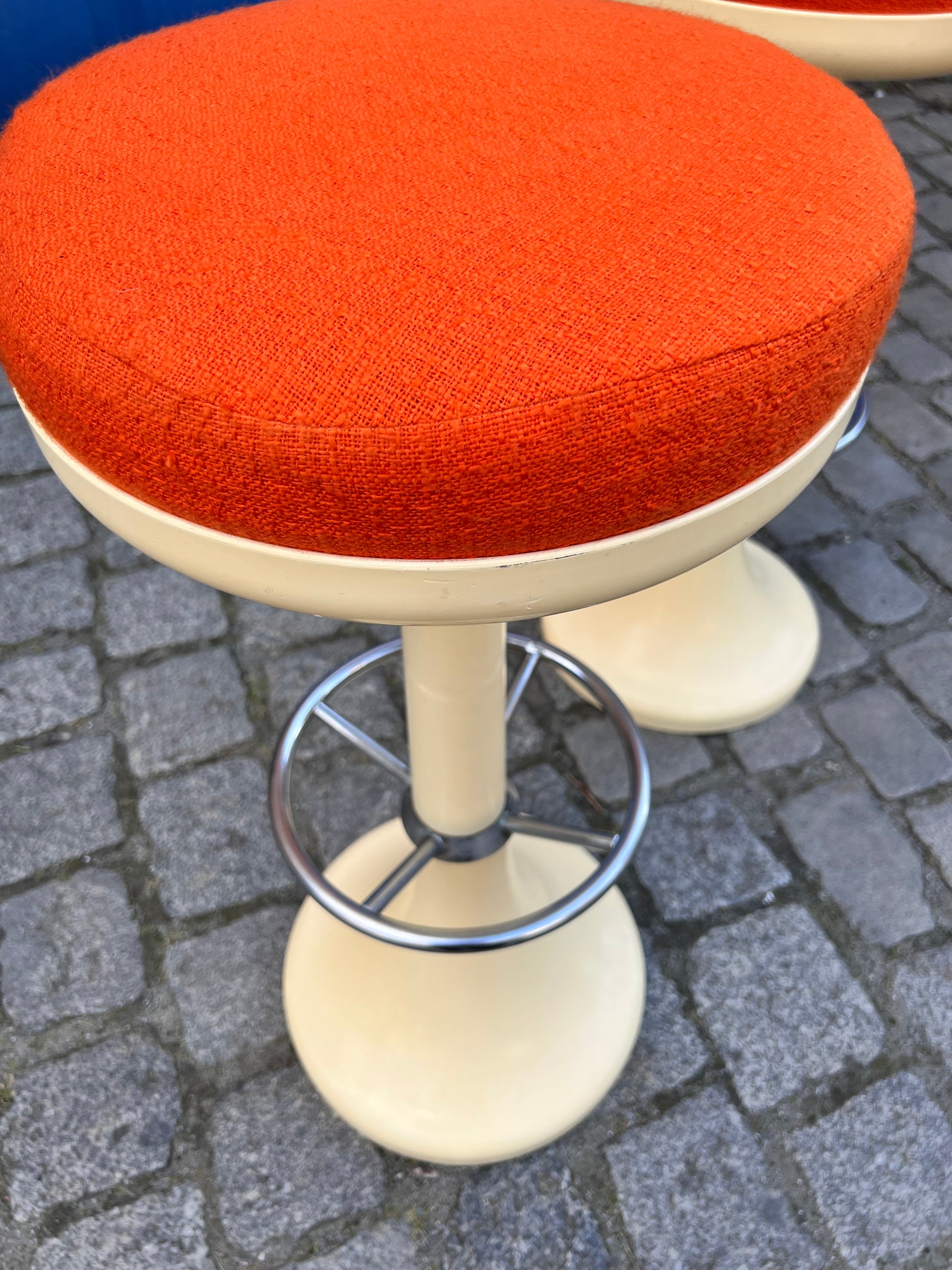 Barhocker creme orange von Friedrich Stuckenbröker für Lockhausen Plastik