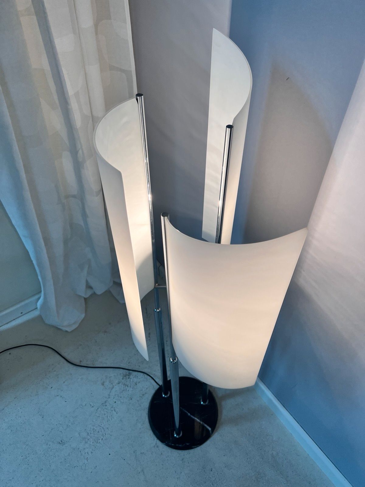 Stehlampe "Arianna" von Bruno Gecchelin für Oluce Italien