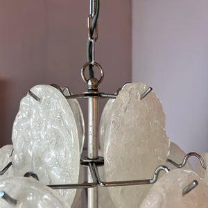 Kronleuchter weiß silber mit Arylglasplatten