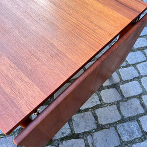 Esstisch Teak Vollholz mit eingehängter Platte
