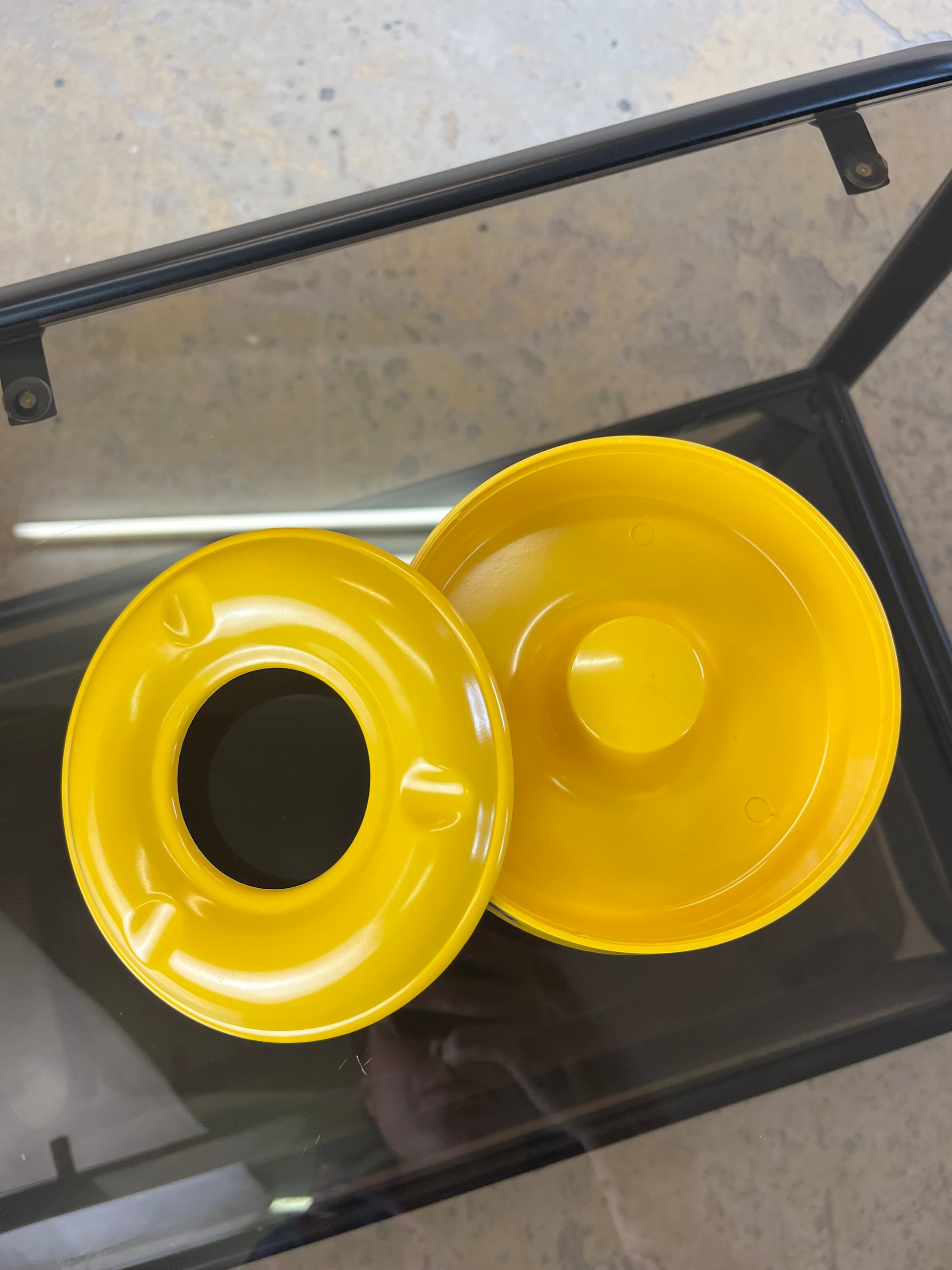 Aschenbecher Camel gelb von Mebel Italy