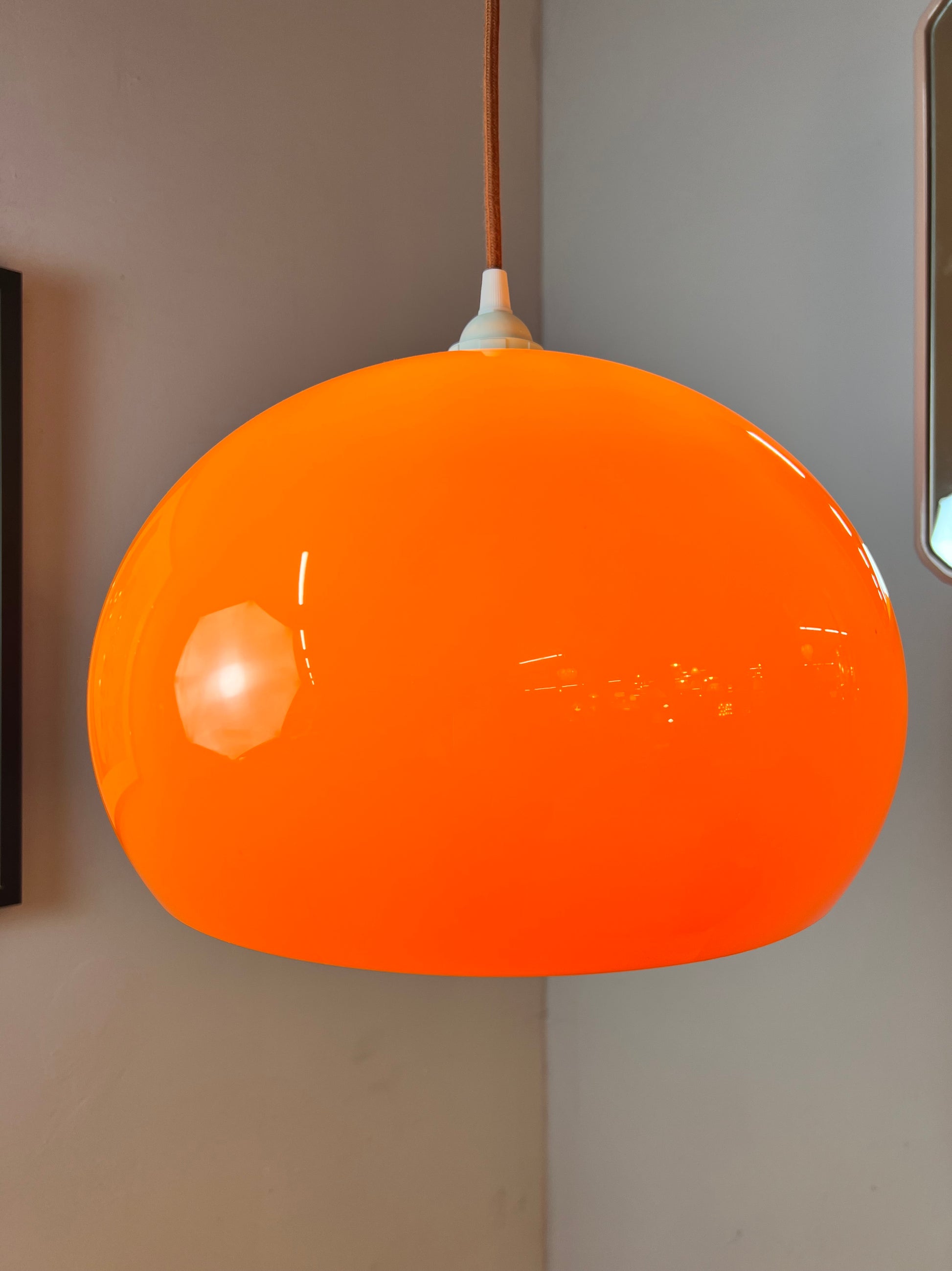 Hängelampe orange von Guzzini