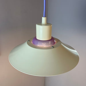 Lamellenlampe Modell Garda lila weiß von Design Light