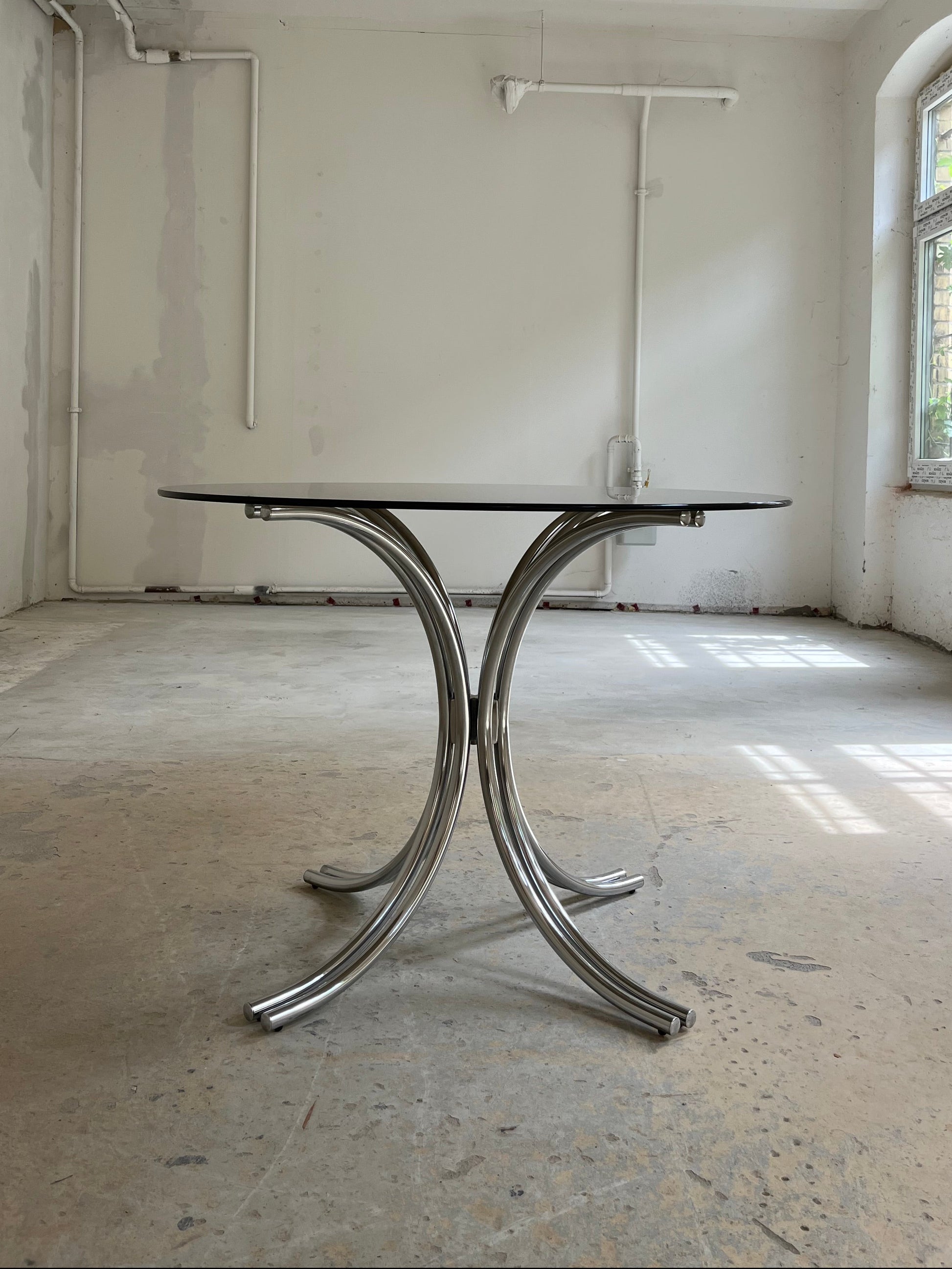 Runder Esstisch Rauchglas Chrom