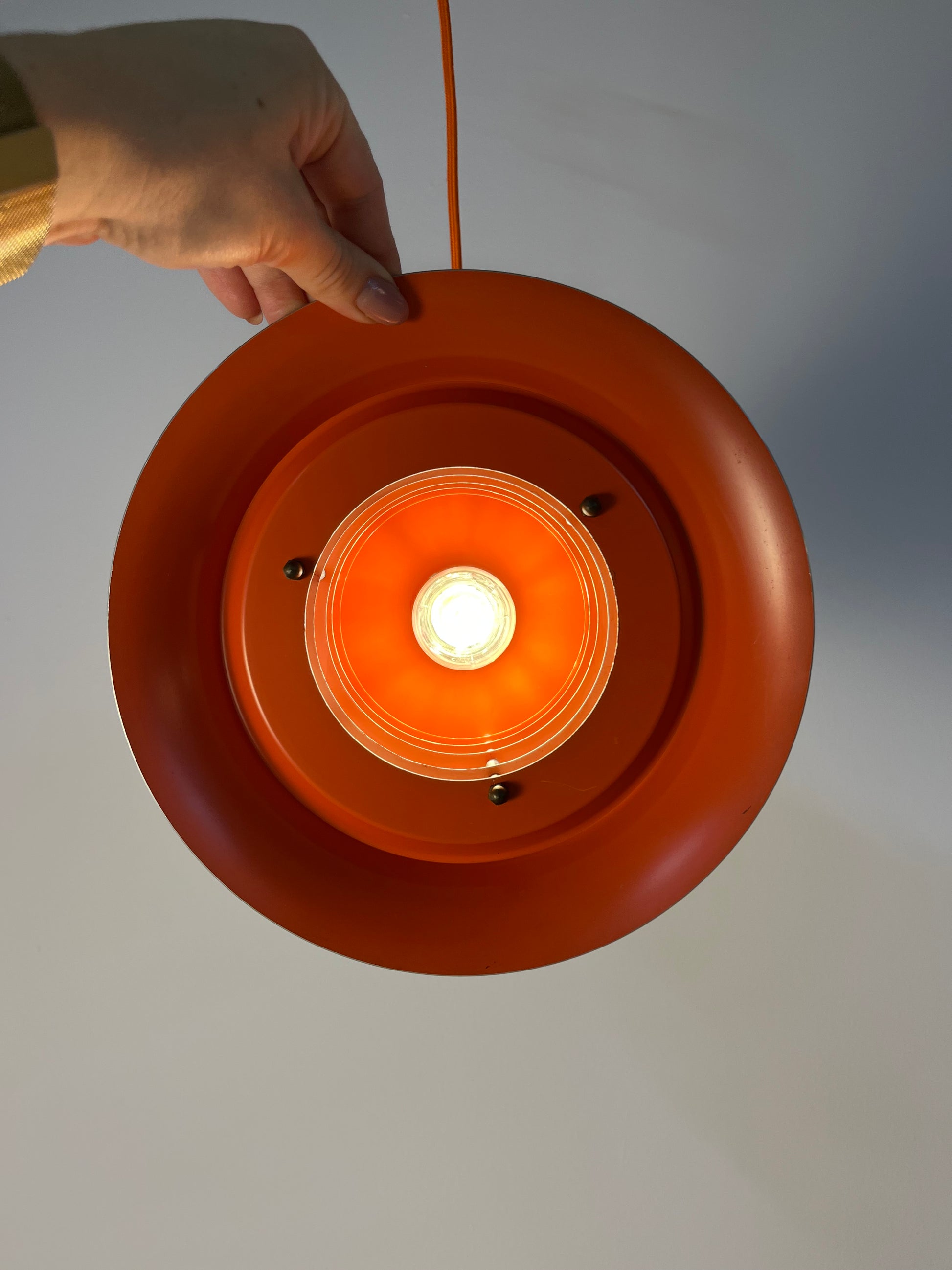 Lamellenlampe silber orange von Carl Thore für Granhaga