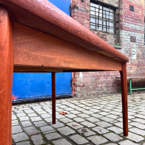 Ausziebarer Esstisch Teak von Henning Kjearnulf