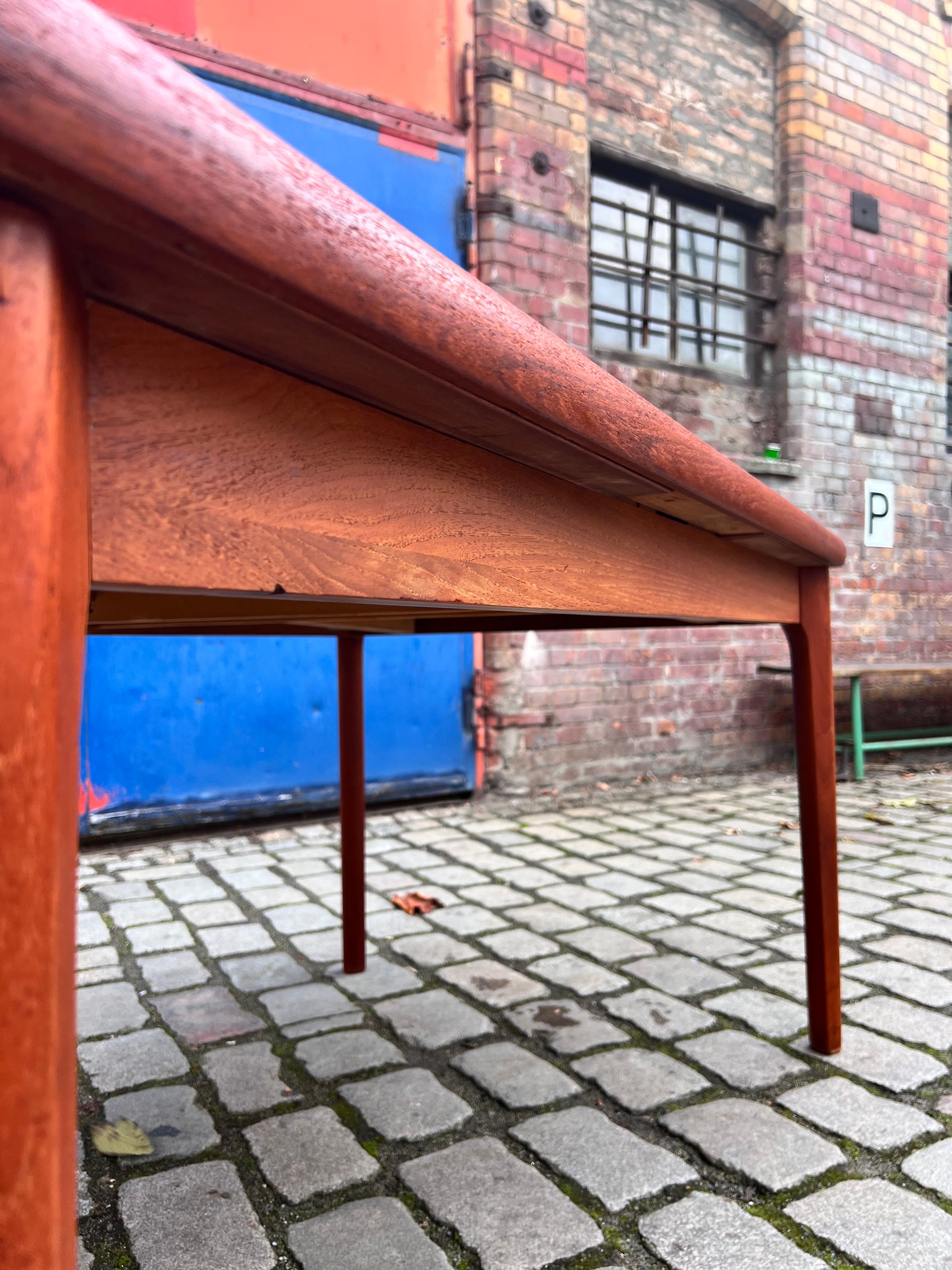 Ausziebarer Esstisch Teak von Henning Kjearnulf