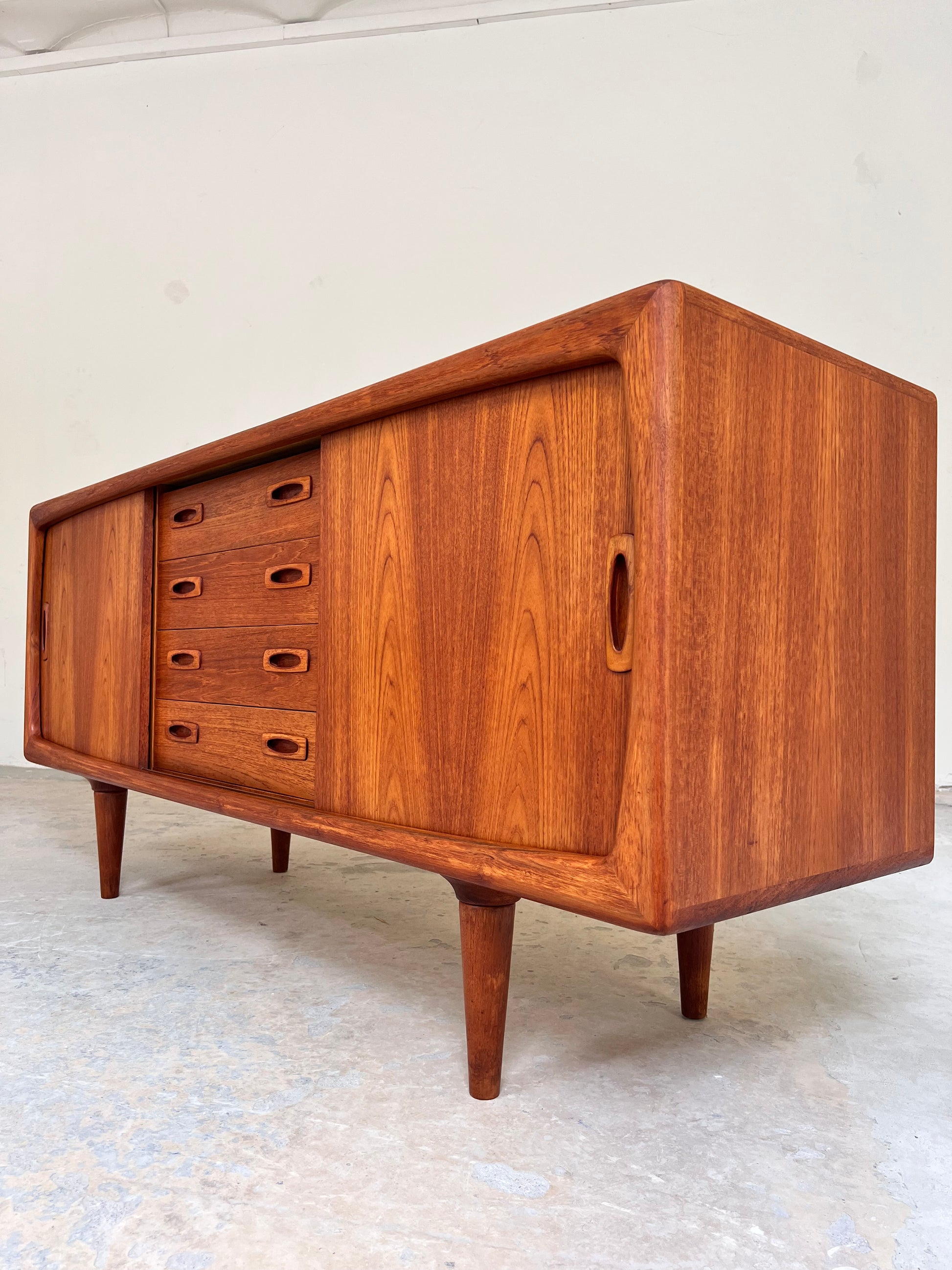 Sideboard Teak von H.P. Hansen - Breite 169 cm
