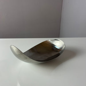 Servierschalen Leaf groß von Helle Damkjær für Georg Jensen