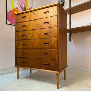 Kommode Teak mit Schloss aus Dänemark
