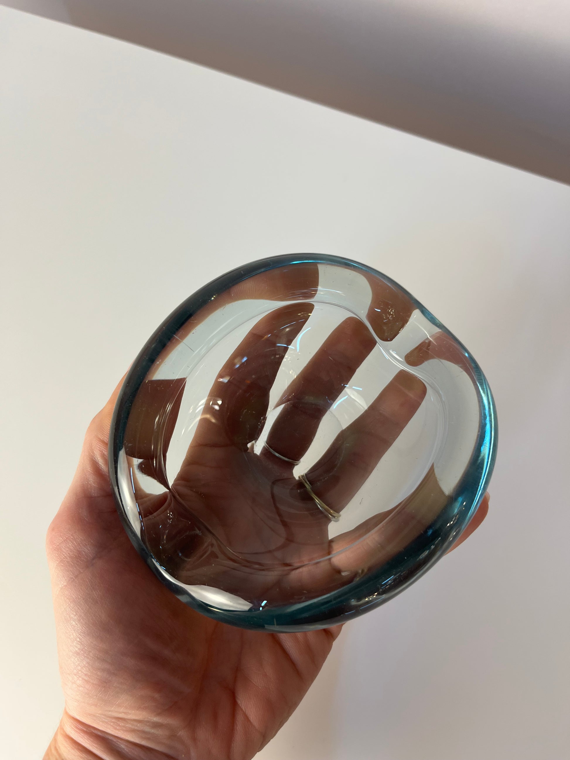 Aschenbecher hellblau Glas von Per Lütken von Holmegaard