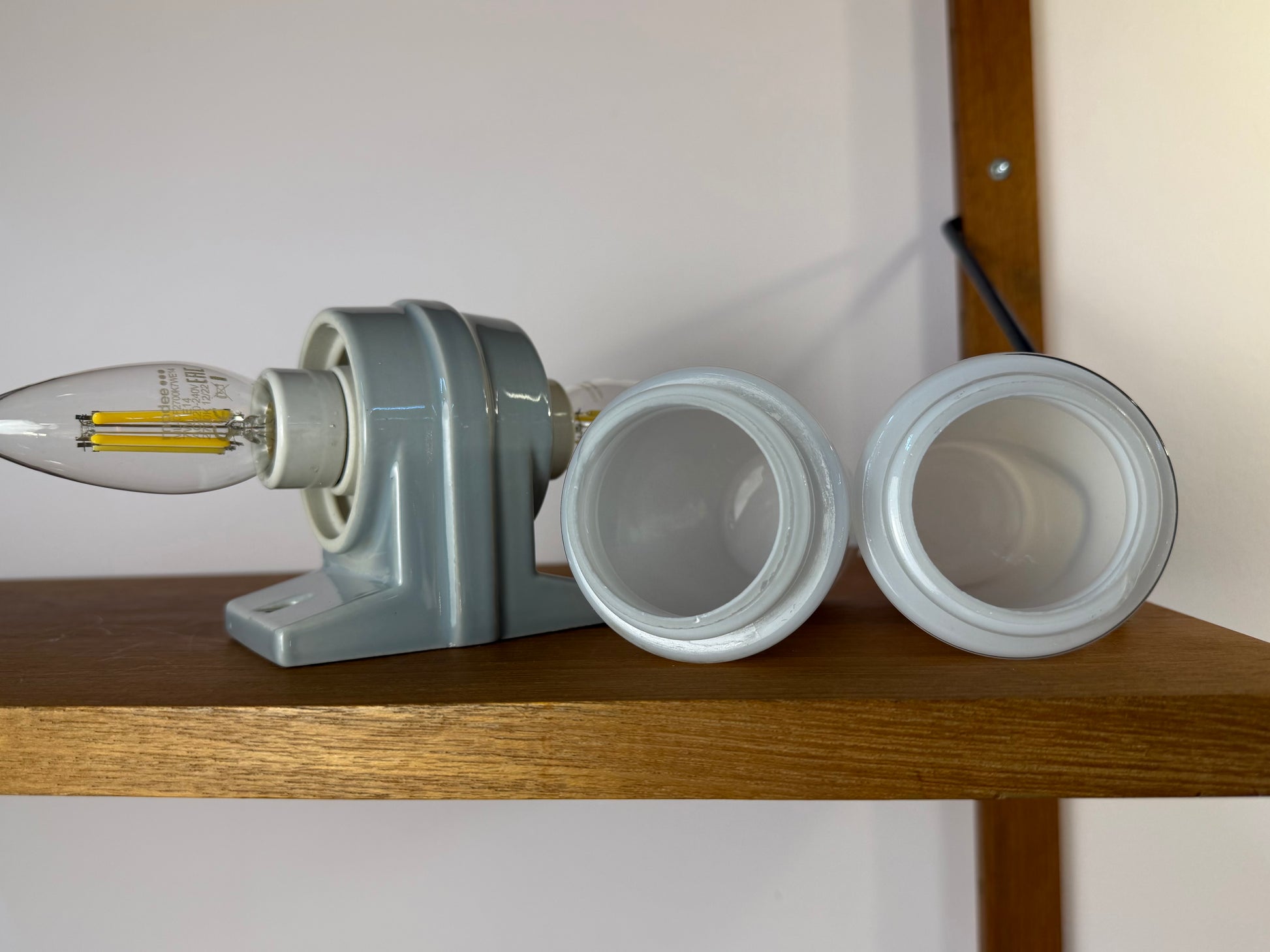 Wandlampe Modell 6060 grau von Sigvard Bernadotte für Ifö