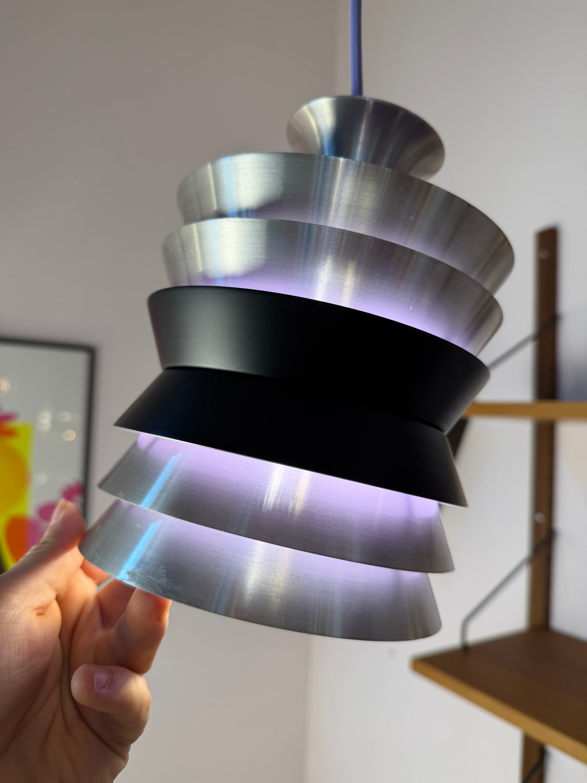 Lamellenlampe Trava silber schwarz lila von Carl Thore für Granhaga