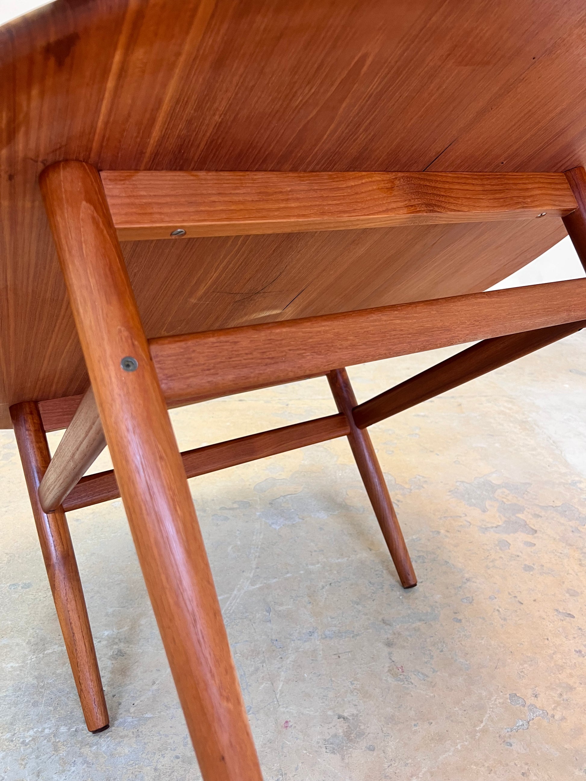 Runder Couchtisch Teak von Niels Bach