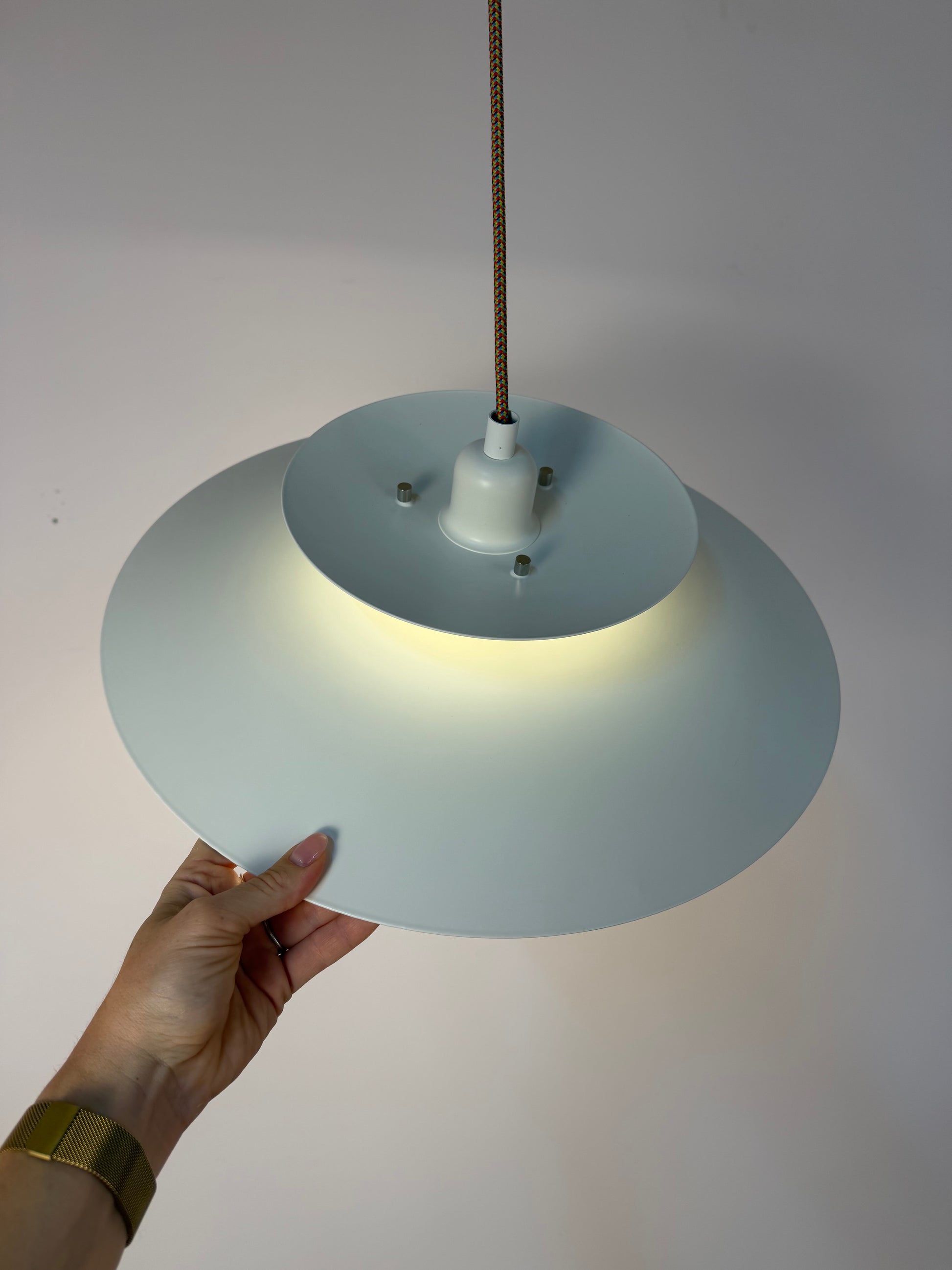 Lamellenlampe Typ 4450 weiß von Lyfa