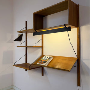 Wandregal Royal System Teak mit Lampe von Poul Cadovius