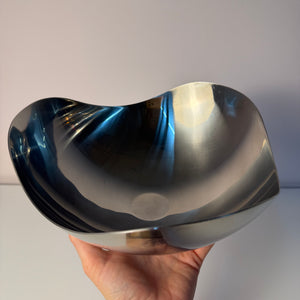 Schale Schale Bloom klein von Helle Damkjær für Georg Jensen