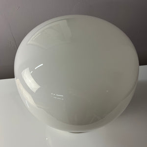 Mushroom Tischlampe Opalglas Chrom von Doria