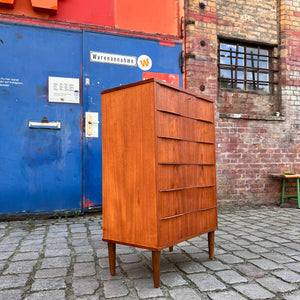 Kommode Teak mit Schloss aus Dänemark